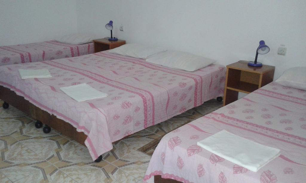 Vila Lucky Costinesti Luaran gambar